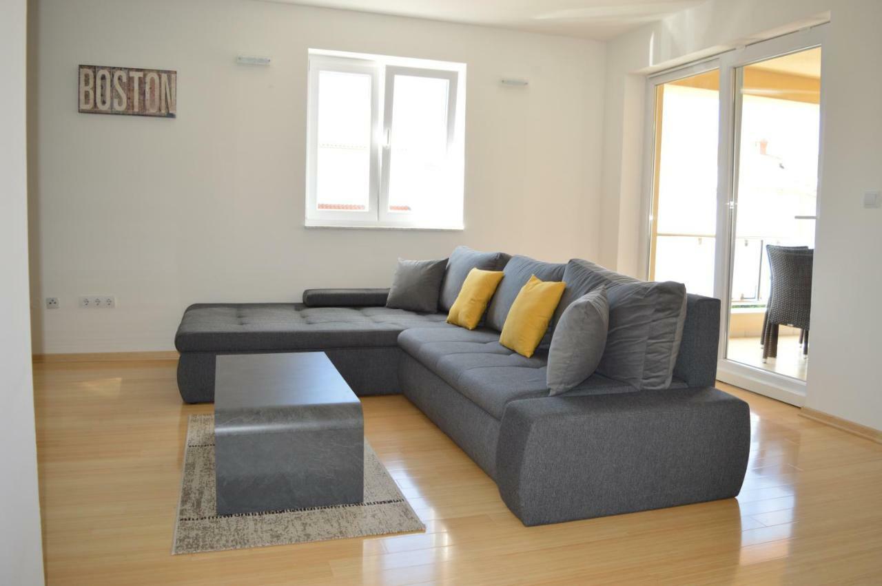 Malinska Apartment Ngoại thất bức ảnh