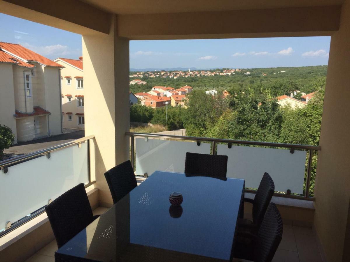 Malinska Apartment Ngoại thất bức ảnh